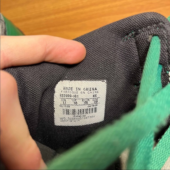 Jordan 1 Celtics - Picture 7 of 9